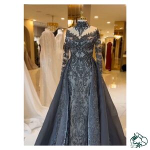 Masoumeh Ali Khanzadeh's Sleek Mermaid Evening Gown in Classic Black