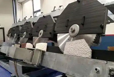 mecs-taglio-pietra-show MEC patented Fast inline diamond disc cutting machine (2018 patent) - precision sizing for split stone materials - high throughput with dimensional accuracy